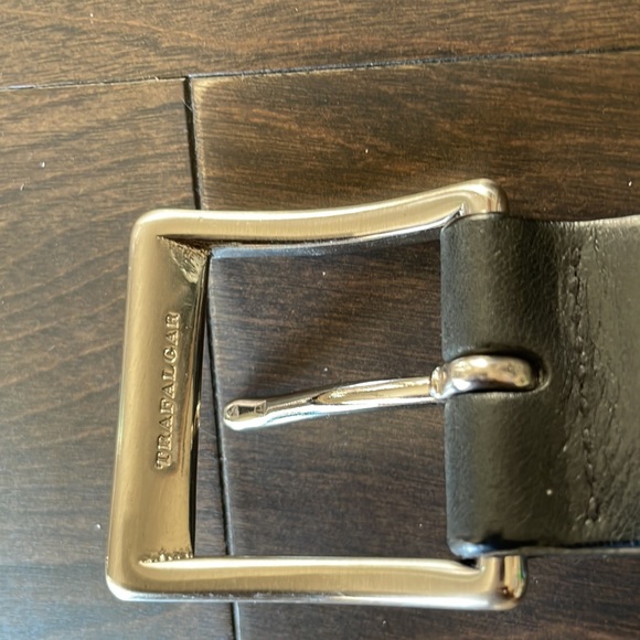 Classic Trafalgar Sportfino Leather Belt - Picture 5 of 5